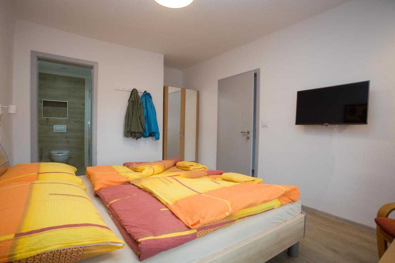 Apartmany Zak Frymburk Esterno foto